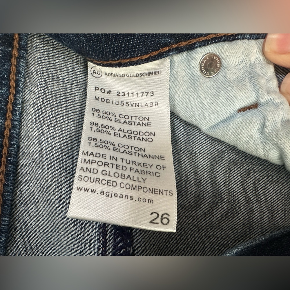 EUC AG Farrah Bootcut Jeans Size 26 La Brea - Picture 4 of 8